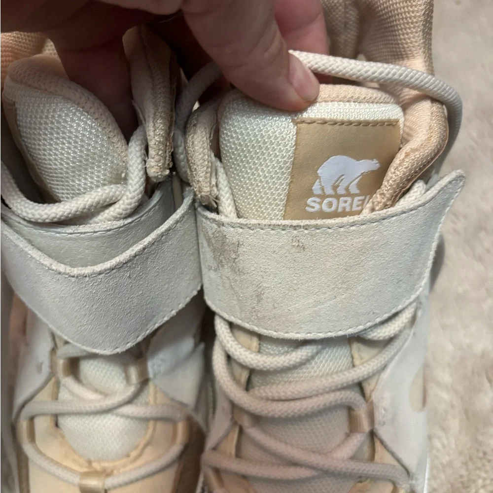 Women’s Sorel Shoes - Picture 2 of 6